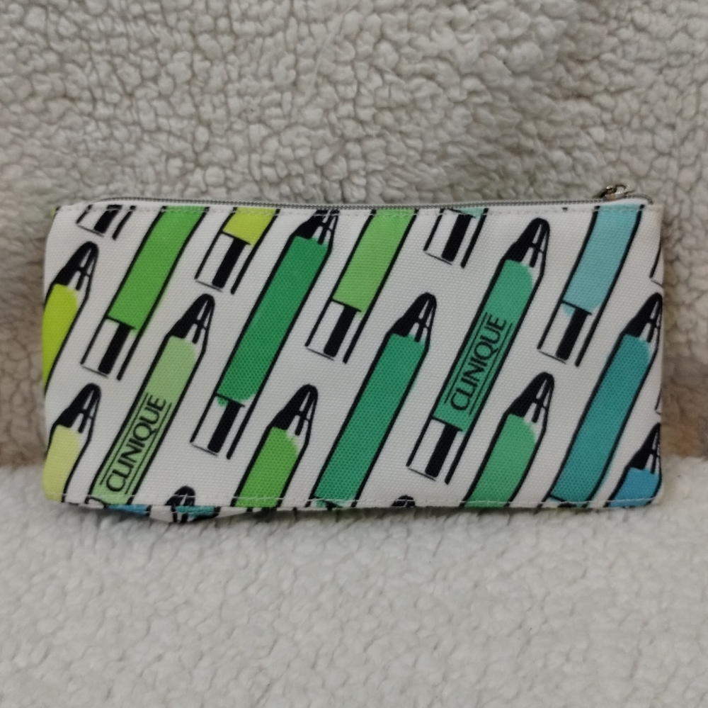 Clinique Small Makeup Bag